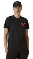 New Era - NBA - Chicago Bulls Sleeve Taping Tee - T-shirt - Mannen - zwart