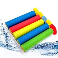 Jouets de piscine pistolets à eau pour garçon et filles et adultes lot de 5 pistolets à nouilles avec longue portée jusqu