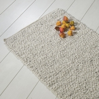 Scheerwollen vloerkleed "Sobria"