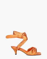 TL-Sara Oranje Damessandalen