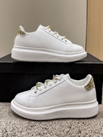 Chain Decor Lace Up Skate Shoes