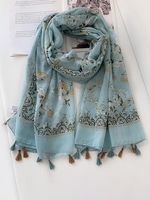 Floral Pattern Tassels Scarf