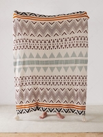 Geometric Zig Zag Knitted Tassel Blanket