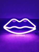Lip Shaped Neon Light