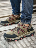Men Color Spliced Outdoor Hiking Shoes