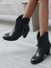 Notched Tassels Detail Chunky Heeled Boots
