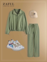 Raglan Sleeve Half Zip Windbreaker Sweatshirt with Baggy Parachute Pants Set Light green