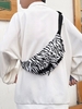 Unisex Checkerboard Animal Graphic Buckle Decor Fanny Pack
