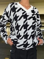 V Neck Drop Shoulder Houndstooth Sweater S Black