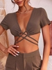 ZAFUL Plunge Ribbed Crisscross Midriff Flossing Tee S Deep coffee