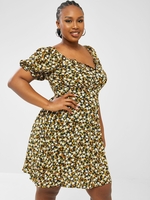 ZAFUL Plus Size Ditsy Floral Puff Sleeve Shirred Back Nap Dress