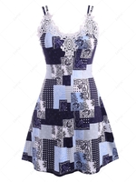 ZAFUL Plus Size Guipure Lace Trim Patchwork Print Trapeze Dress