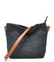 Crossbody M