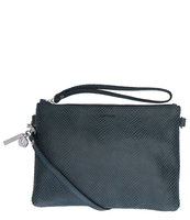 Pouch Queen
