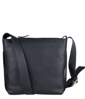 Shoulderbag M Soft Grain Leather