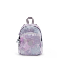 Delia Compact