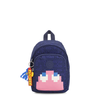 Delia Compact